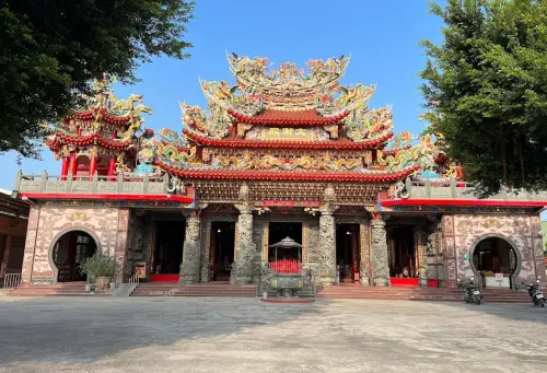 ▲台南麻豆文衡殿的歷史已經非常悠久，每年元宵節會舉辦的神龍大會更是在地非常重要的活動！（圖/Google評論）