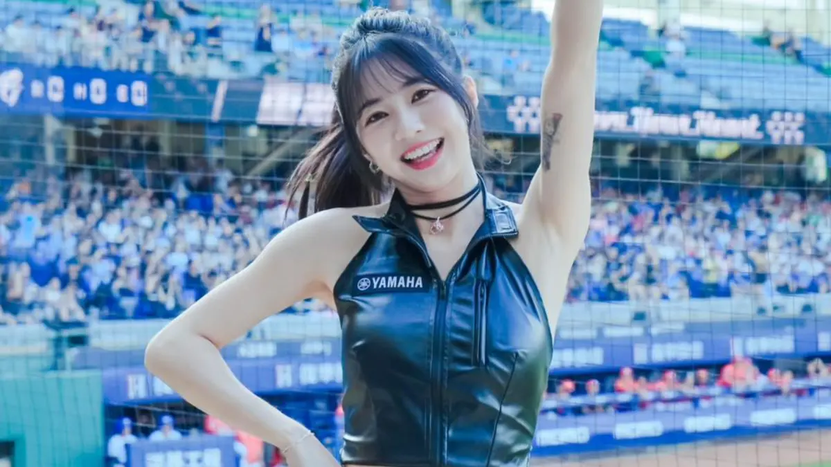 ▲富邦啦啦隊穿「限定皮衣戰袍」應援，球迷看了都狂讚勝率100%：「繼續連勝下去。」（圖／Fubon Angels臉書）