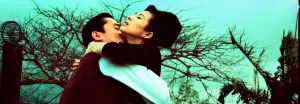 ▲電影《2046》片中梁朝偉（左）飾演風流浪子周慕雲，與章子怡也有一段情。（圖／CATCHPLAY+）