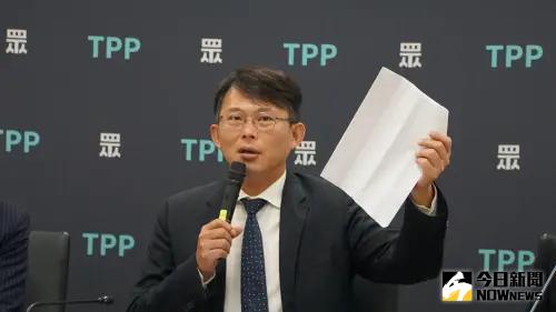 黃國昌封殺「立委赴陸」管制法案 綠委:他跟民眾黨都不演了