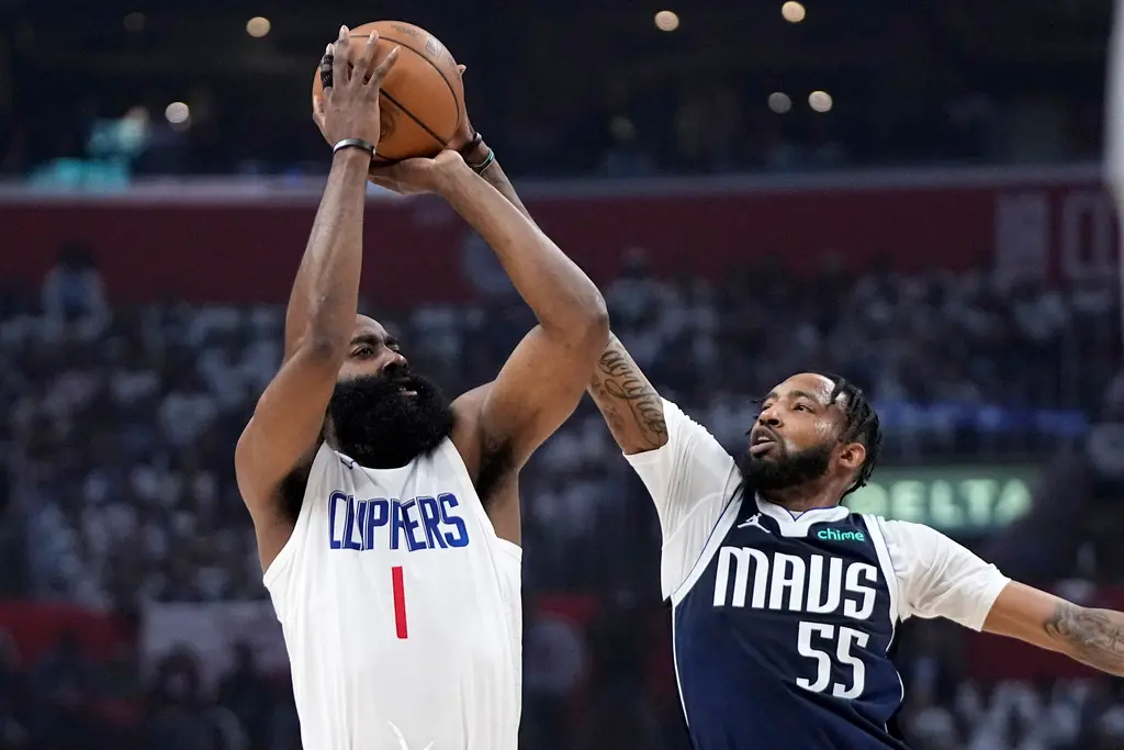 ▲洛杉磯快艇主控James Harden在季後賽表現不佳。（圖／美聯社／達志影像）