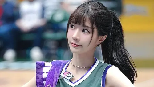 最正MC跳舞整件浴袍掉落！超級福利大放送　15秒片破萬人重複看
