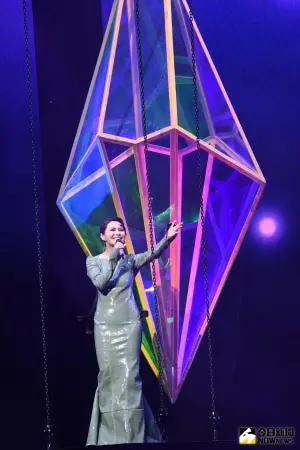 ▲周蕙為了穿上緊身禮服,積極瘦下3公斤。(圖/記者林調遜攝影) ▲周蕙為了穿上緊身禮服,積極瘦下3公斤。(圖/記者林調遜攝影)