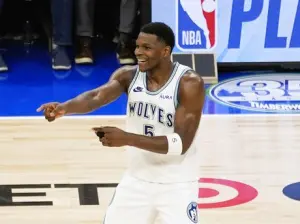 Anthony Edwards創兩大紀錄!23歲已與KOBE、Jabbar等傳奇比肩