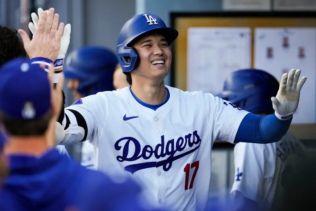 ▲洛杉磯道奇隊「二刀流」球星大谷翔平被評為國聯單周最佳球員，他在上周對陣勇士隊的系列賽中，12打數敲出8安打，並打破了道奇隊日本出生球員的全壘打記錄。（圖／美聯社／達志影像）