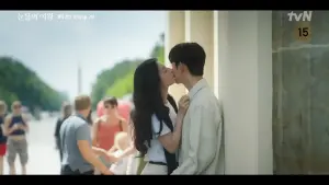 ▲▼「白洪夫妻」德國蜜月吻戲總計10場,全數大公開。(圖/tvN drama YouTube) ▲▼「白洪夫妻」德國蜜月吻戲總計10場,全數大公開。(圖/tvN drama YouTube)
