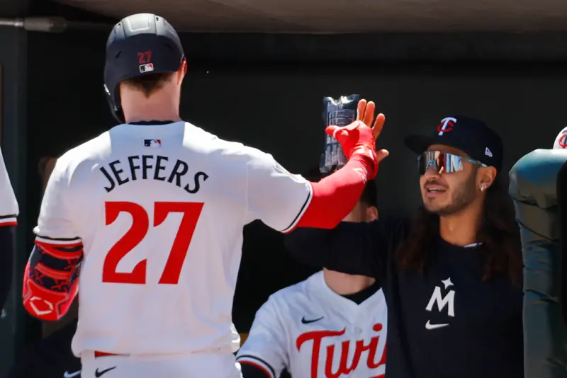 MLB／雙城「幸運香腸」功力耗盡被當垃圾！2:9不敵紅襪中斷12連勝