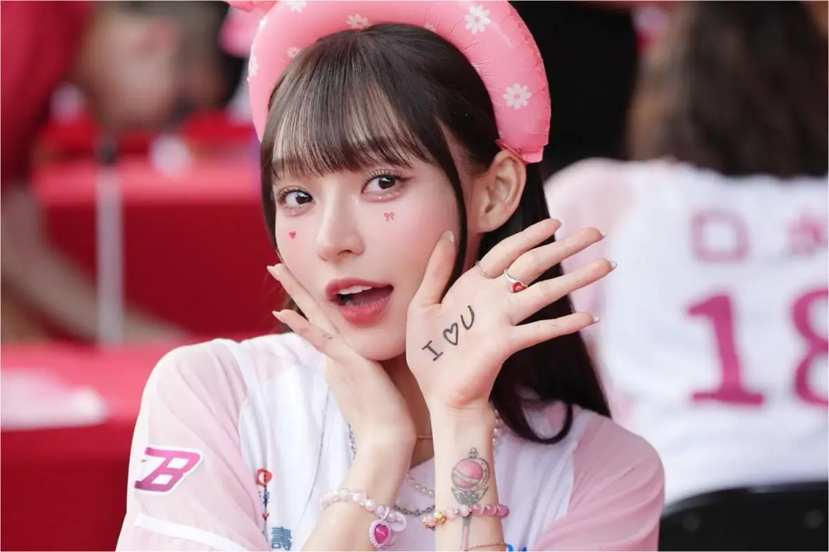 ▲林襄被酸民嫌棄臉大眼睛小「啦啦隊顏值最低」，本人13字回應了。（圖／林襄IG）