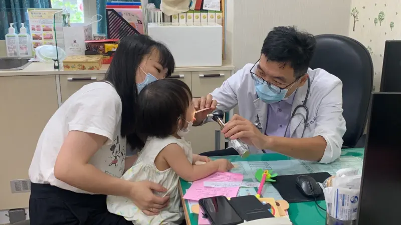 ▲台北家長注意，北市校園通報腸病毒停課達117班。（圖／醫院提供）