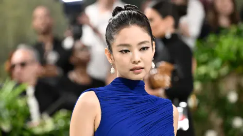 ▲如今著重發展時尚事業的Jennie日前才二登Met Gala。（圖／美聯社／達志影像）