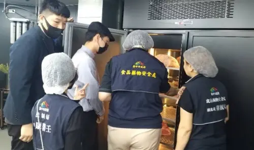 賣過期肉遭命停業！和牛EMPEROR臉書預告8/5復業　台中市府說話了
