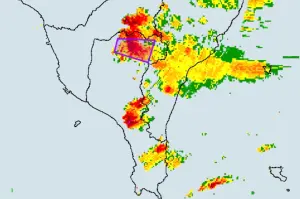 ▲氣象署今日下午針對屏東縣發布大雷雨警報。（圖／中央氣象署）