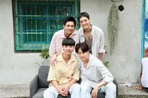 ▲簡楨庭(前排左起)、徐謀俊、文威登(後排左起)、朱宇謀主演BL劇《印象.青春》。(圖/達騰娛樂) ▲簡楨庭(前排左起)、徐謀俊、文威登(後排左起)、朱宇謀主演BL劇《印象.青春》。(圖/達騰娛樂)