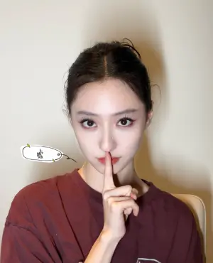 ▲胡連馨尚未回應不雅片風波。(圖/胡連馨微博) ▲胡連馨尚未回應不雅片風波。(圖/胡連馨微博)