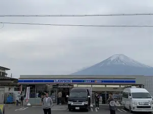 日本掛黑布阻拍富士山施工延宕　遊客要拍還有機會
