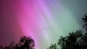 20年來首場極端太陽風暴來襲!英國、澳洲等地出現壯麗極光