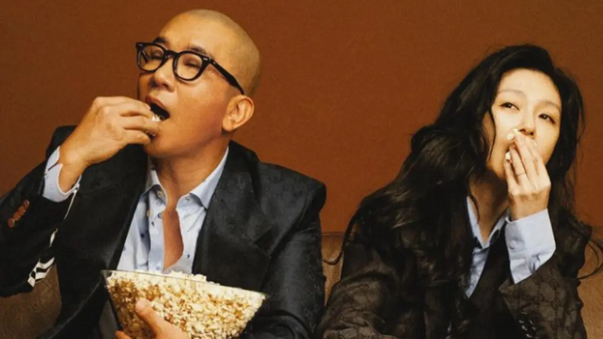 ▲日前大S牽手具俊曄散步信義區街頭的畫面被網友捕捉，讓不少粉絲大讚兩人恩愛。（圖／IG djkoo）