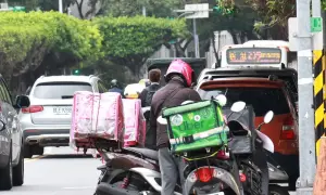 ▲律師指出，Uber Eats 和 foodpanda 在台灣市場可說是「沒有其他競爭對手」，市占率極高。（圖／記者陳明安攝）
