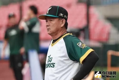 ▲台鋼雄鷹總教練洪一中。(圖/記者葉政勳攝 , 2024.05.14) ▲台鋼雄鷹總教練洪一中。(圖/記者葉政勳攝 , 2024.05.14)
