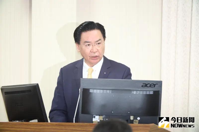 ▲國安會秘書長吳釗燮與妻子蘇如玉存款有1226萬8888元。（圖／記者陳明中攝，2024.05.15）