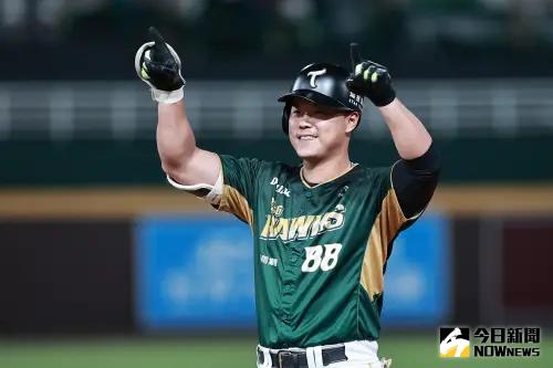 藍寅倫擊倒富藍戈!台鋼雄鷹3:2富邦悍將 威能帝生日完封勝