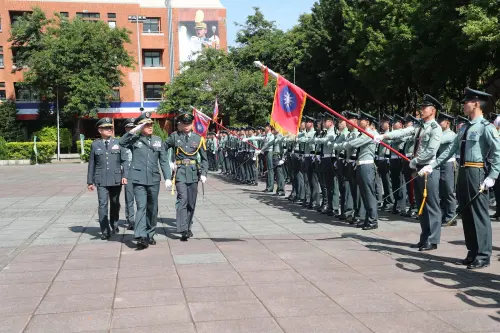 陸軍司令部「中正堂」改名了　翁曉玲嗆：錢太多！要刪他們預算
