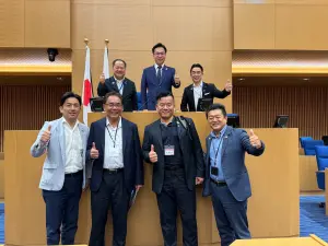 林智鴻訪橫濱市議會　推高雄與橫濱港灣淨零碳排合作
