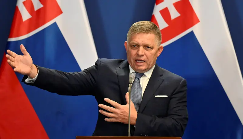 斯洛伐克總理中槍引譁然！崛起於民粹主義浪潮　被視為歐洲版川普