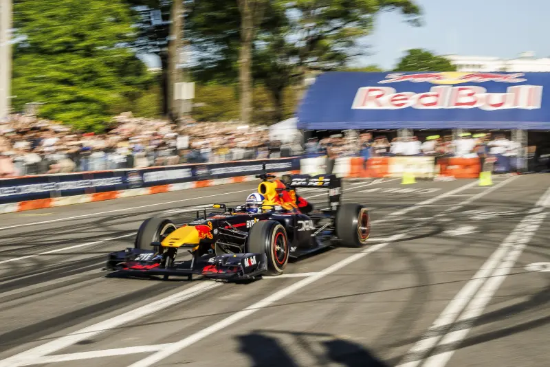 台灣史上第一次！F1在台中街頭飆速　Red Bull Showrun 9/28登場