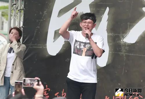 ▲民眾黨立委黃國昌出席民眾黨519草根活動,講到激動處忍不住落淚。(圖/記者葉政勳攝 , 2024.05.19) ▲民眾黨立委黃國昌出席民眾黨519草根活動,講到激動處忍不住落淚。(圖/記者葉政勳攝 , 2024.05.19)