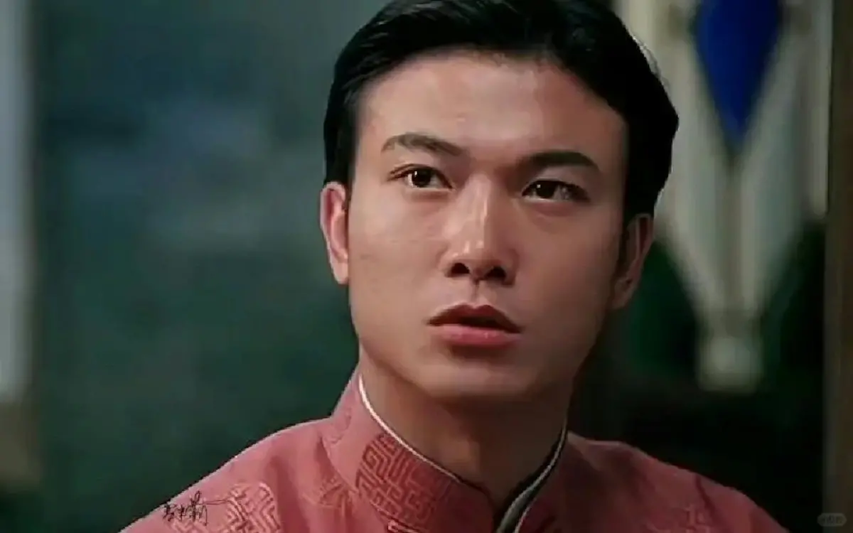 ▲港片《殭屍先生》中演出林正英徒弟的錢小豪（飾演秋生），因病暴瘦現況曝光。（圖／小紅書）