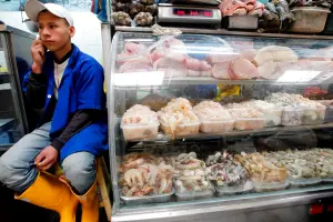 與中國建交嚐「厄」果！中國需求低迷　厄瓜多白蝦出口量遭腰斬
