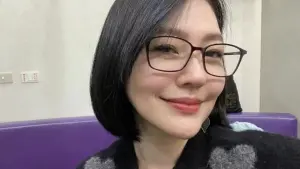 小S大姐「竟50歲了」！曝姐妹牽手畫面真情告白：好多事浮上心頭
