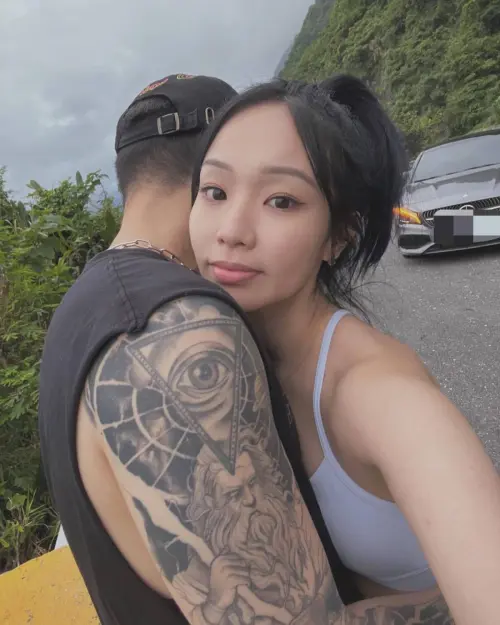 ▲陳芳語2022年5月20日,首度公開與彥文的戀情。(圖/陳芳語IG) ▲陳芳語2022年5月20日,首度公開與彥文的戀情。(圖/陳芳語IG)