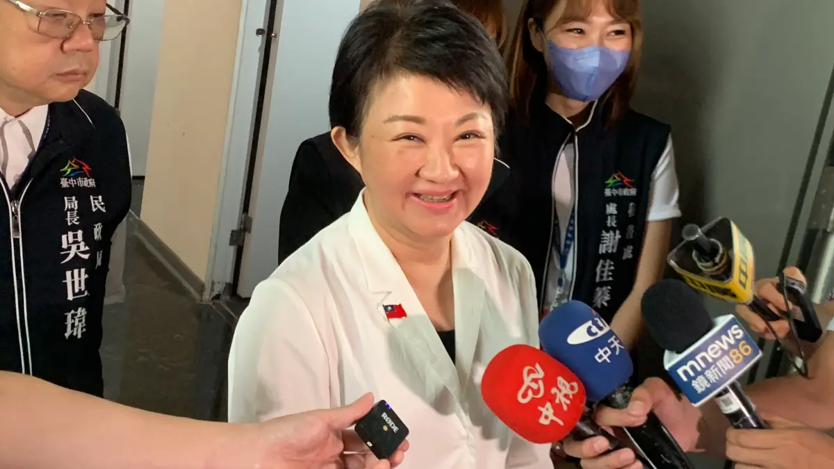 ▲盧秀燕笑著說希望先生也沒想起「520」的意義，這樣就可以混過去了。（圖／記者顏幸如攝，2024.05.20）