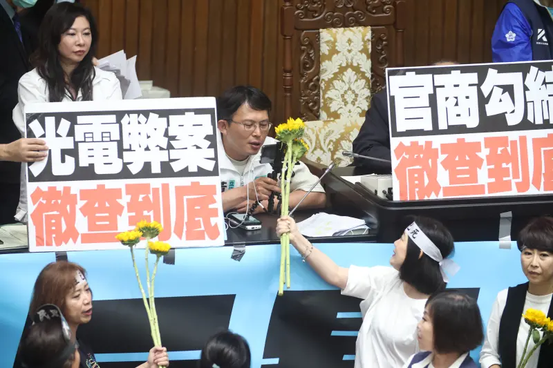 ▲今身為民眾黨立委的黃國昌,被綠委痛批學運叛徒。(圖/攝影中心)