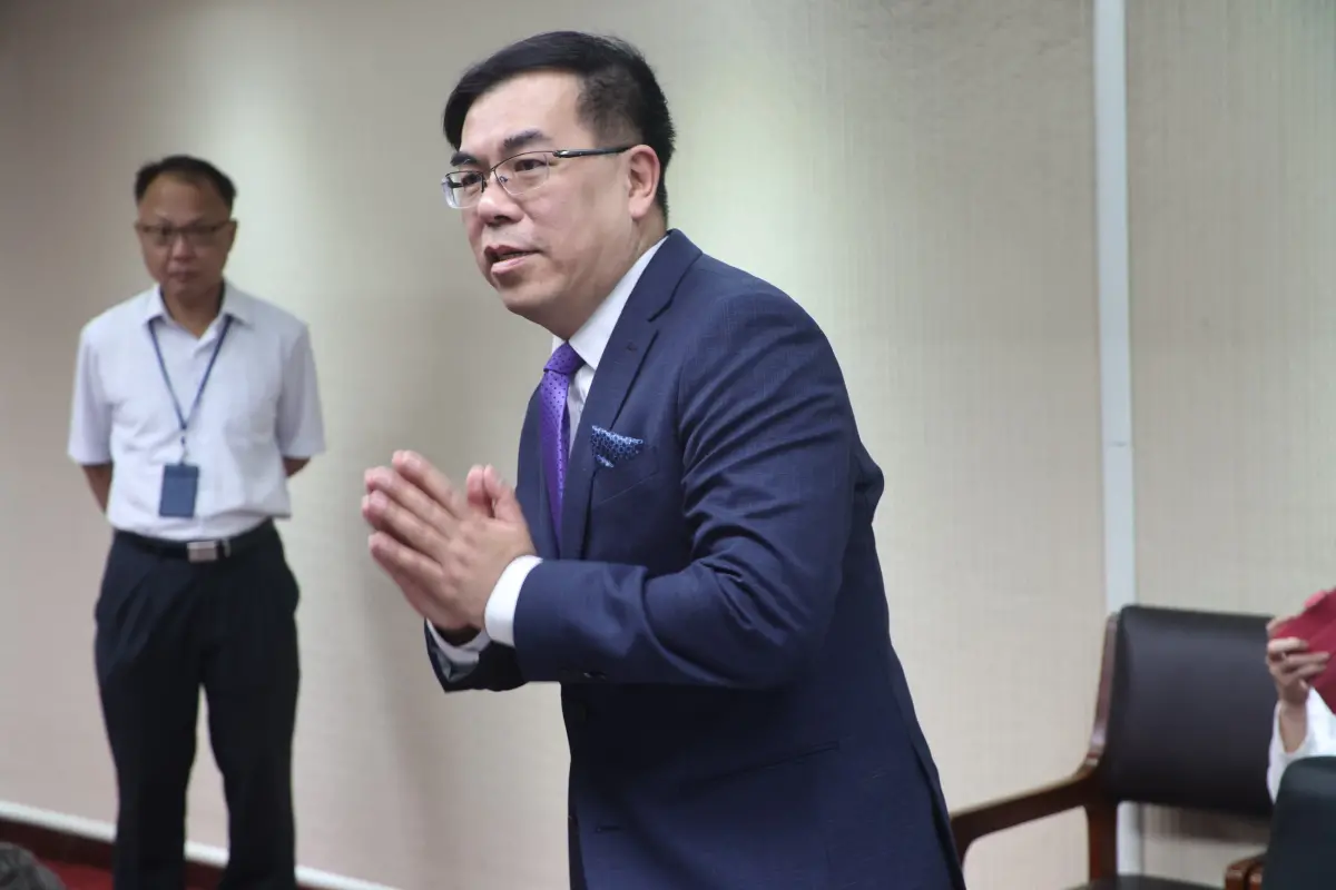 ▲環境部長彭啟明上任後，今（22）日首次到立院備詢。（記者陳明中攝，2024.05.22）