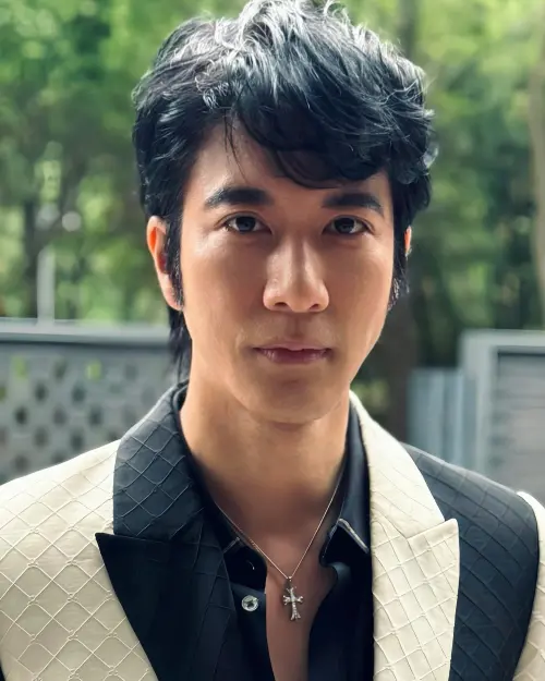 ▲奔50歲王力宏保養得宜,狀態相當好。(圖/王力宏臉書) ▲奔50歲王力宏保養得宜,狀態相當好。(圖/王力宏臉書)