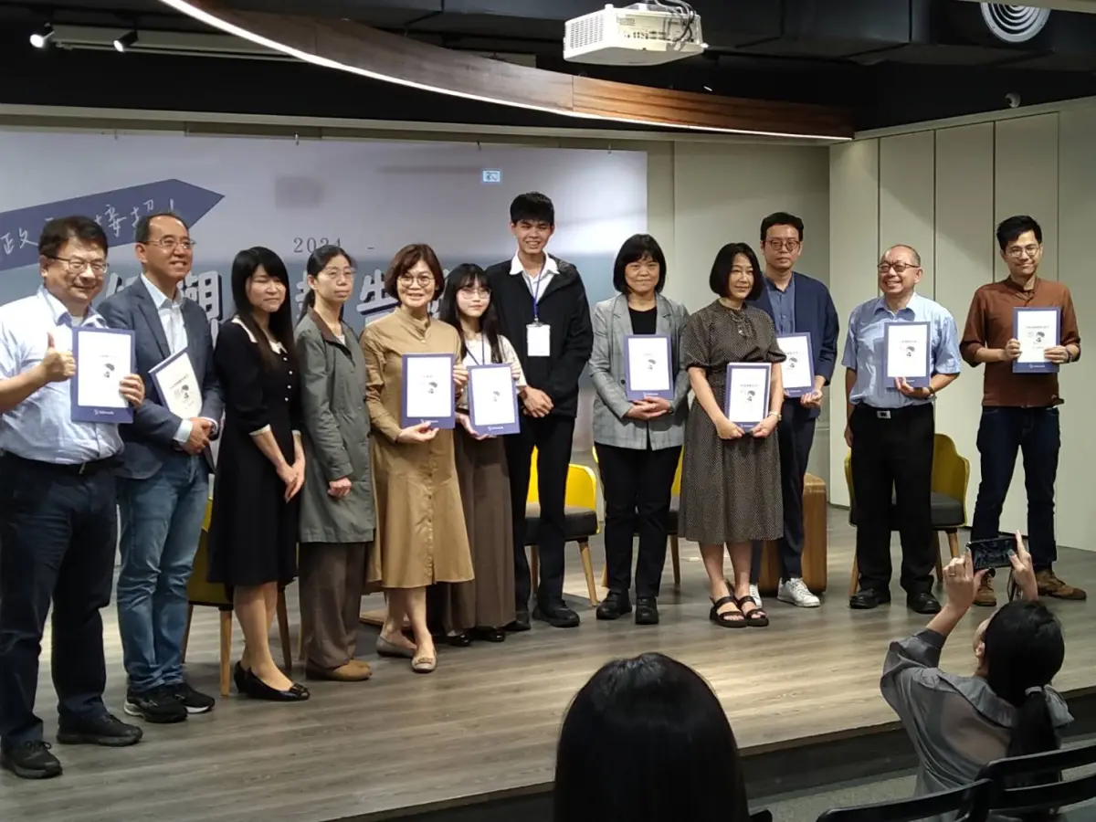 ▲學生團體EdYouth，邀請產官學界發表2024課綱觀察報告。 （圖／記者張鴻儀攝）