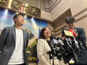 作家號召拉下韓國瑜！還要罷免徐巧芯、馬文君　國民黨回應了
