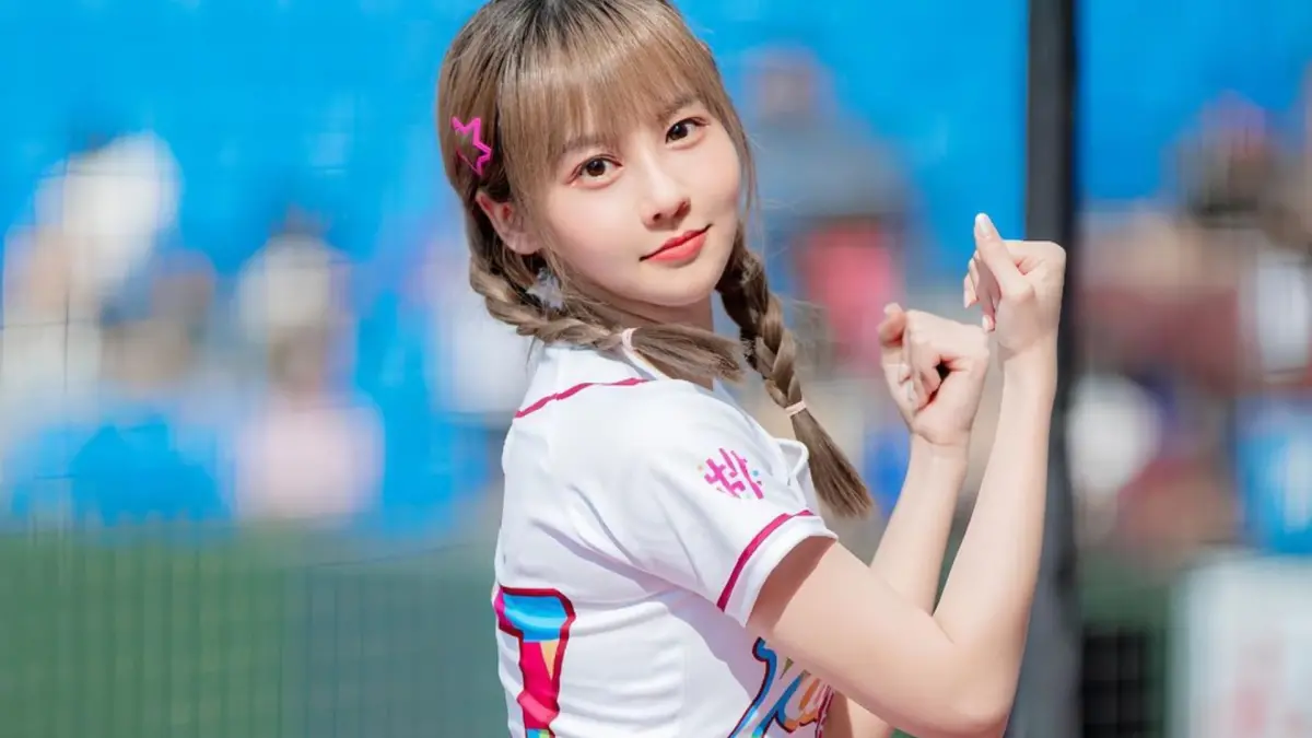 ▲梔梔2022年離開味全龍啦啦隊，沉寂了2年之後，先前宣布加入樂天女孩Rakuten Girls卻被網友質疑，讓她無奈發聲。（圖／梔梔IG）