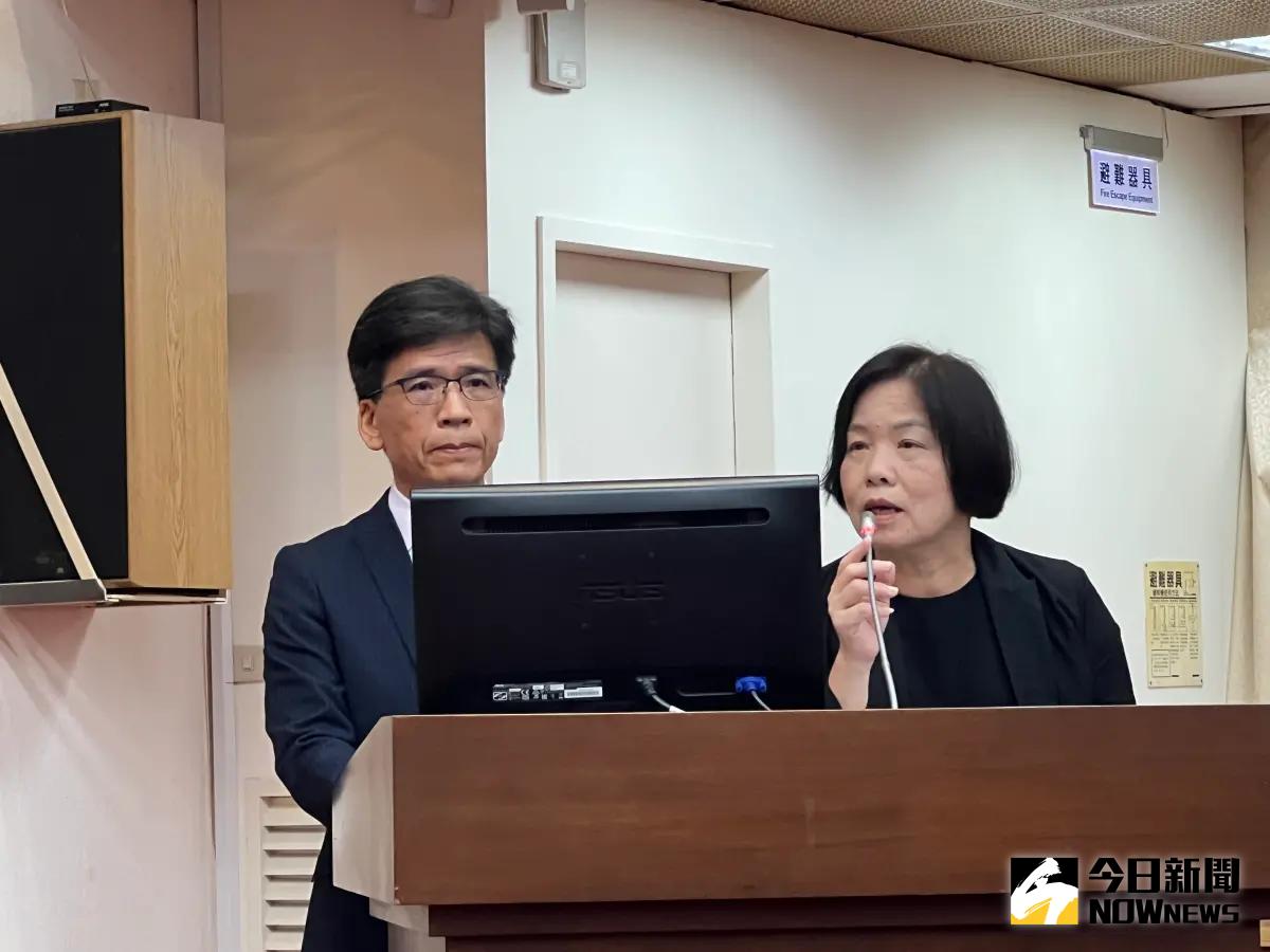 ▲金管會主委彭金隆今（22）日赴立法院財委會業務報告，立委關注保單強制執行問題，保險局長施瓊華表示，近期已開會討論，將建議對人壽保險金額在100萬元以下保單，不予強制執行。（圖／記者顏真真攝）