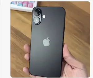 iPhone 16模型機。(圖/翻攝Majin Bu 推特) ▲iPhone 16模型機。(圖/翻攝Majin Bu 推特)