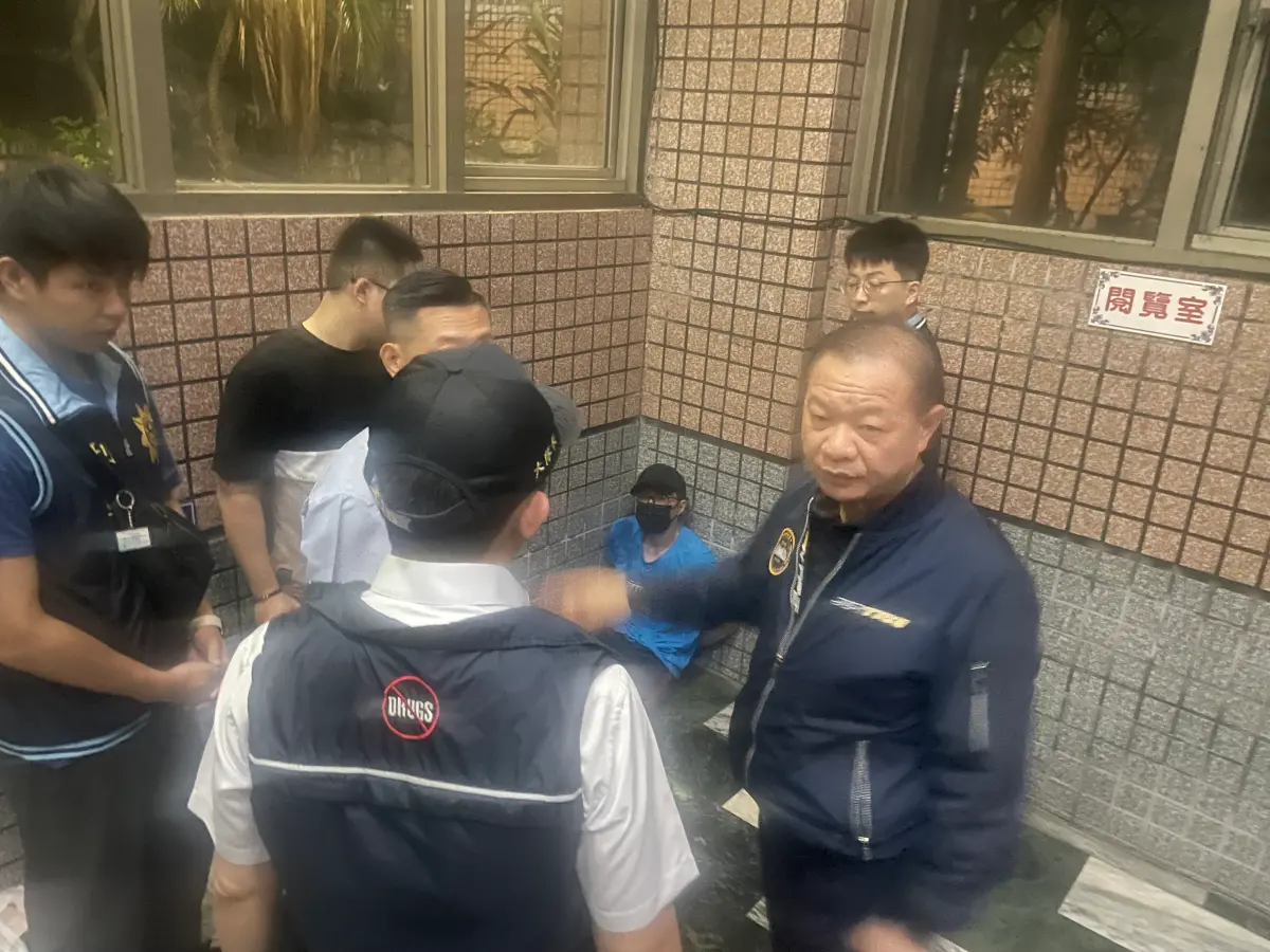 ▲簡男在台北市找臨時工，用假名求職才沒被老闆識破，不過他連薪水都還沒領到就慘遭逮。（圖／翻攝畫面）