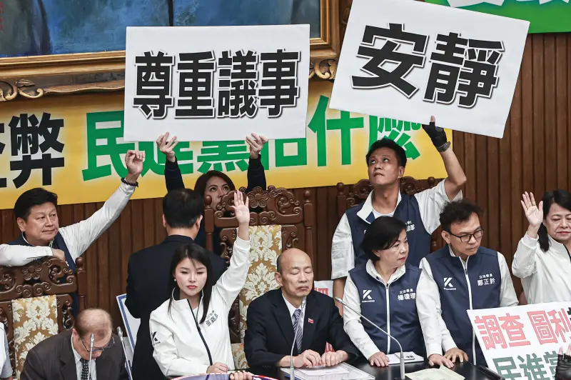 ▲台灣民意基金會董事長游盈隆表示，在野黨極力推動的「藐視國會罪」已贏得社會強烈共鳴，民進黨不但國會表決輸，也輸掉民意的戰場。（圖／攝影中心）
