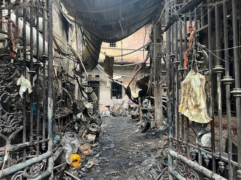 惡火燒越南河內公寓！釀至少14死3傷　爆炸聲嚇鄰居：以為放鞭炮