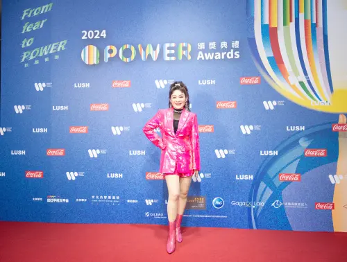 ▲王彩樺受邀出席「第二屆Q POWER Awards頒獎典禮」表演。（圖／彩虹平權大平台）