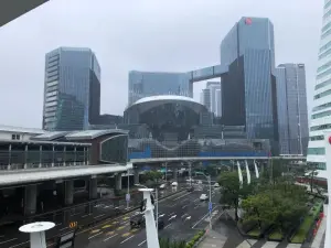 ▲三井LaLaport南港預計2024下半年完工開幕。(圖/Google評價) ▲三井LaLaport南港預計2024下半年完工開幕。(圖/Google評價)