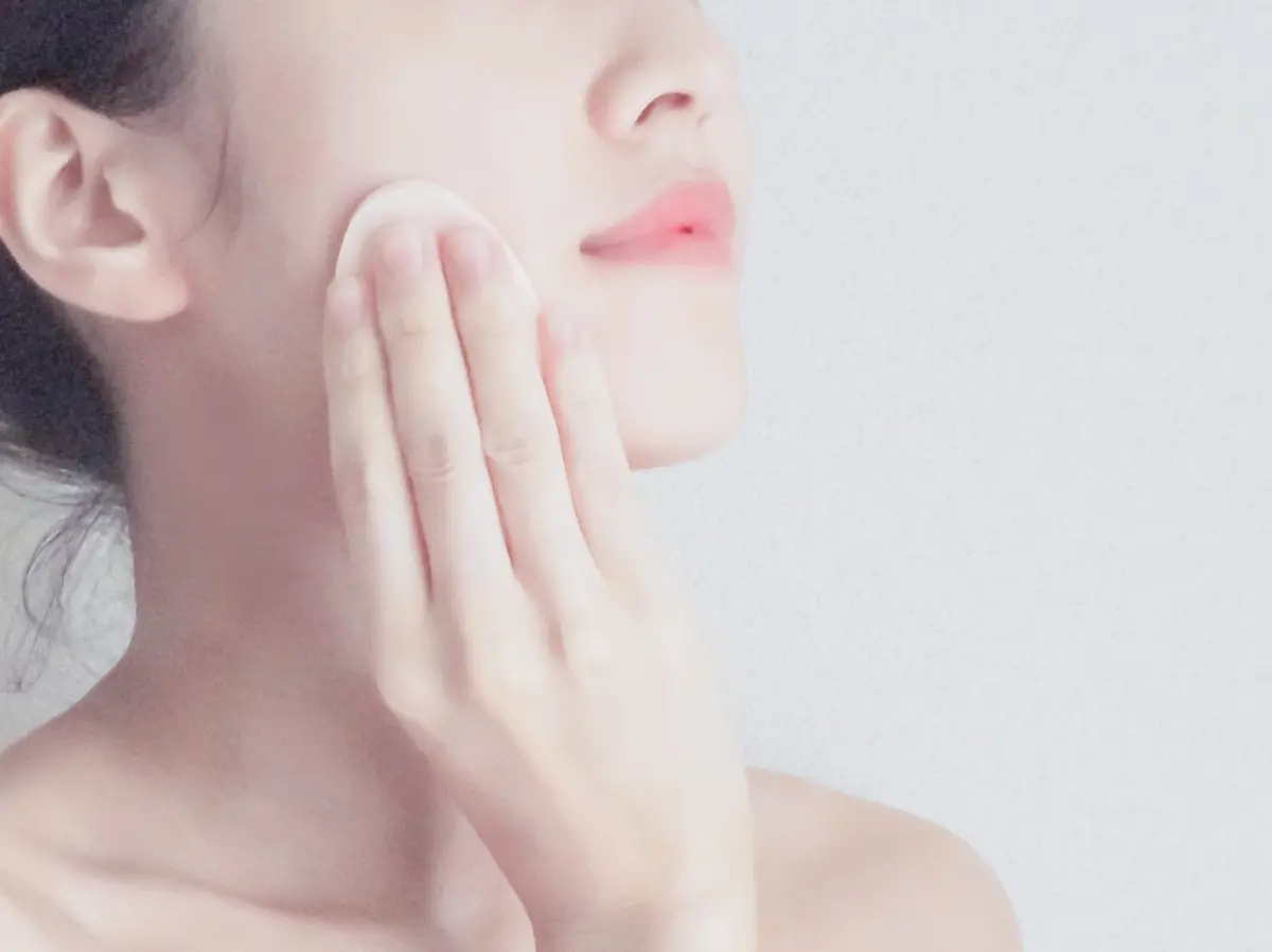 ▲愛美是天性，台灣愈來愈多國、高中少女開始化妝。（示意圖／取自PhotoAC）