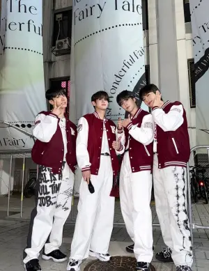 ▲南韓超人氣男團Highlight近日宣布展開「LIGHTS GO ON, AGAIN」亞洲巡迴演唱會，並將在7月6日到台灣高雄流行音樂中心海音館演出。（圖／Highlight IG）